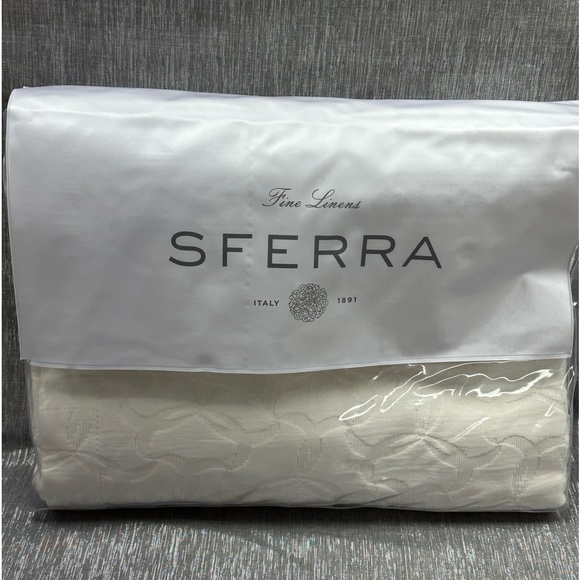 Sferra Lansone Matelasse Coverlet Blanket Cover - Ivory - NEW